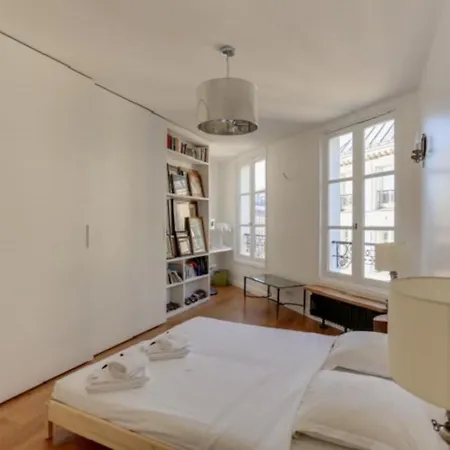 Guestready - Stylish And Spacious Flat - Champs-elysees *